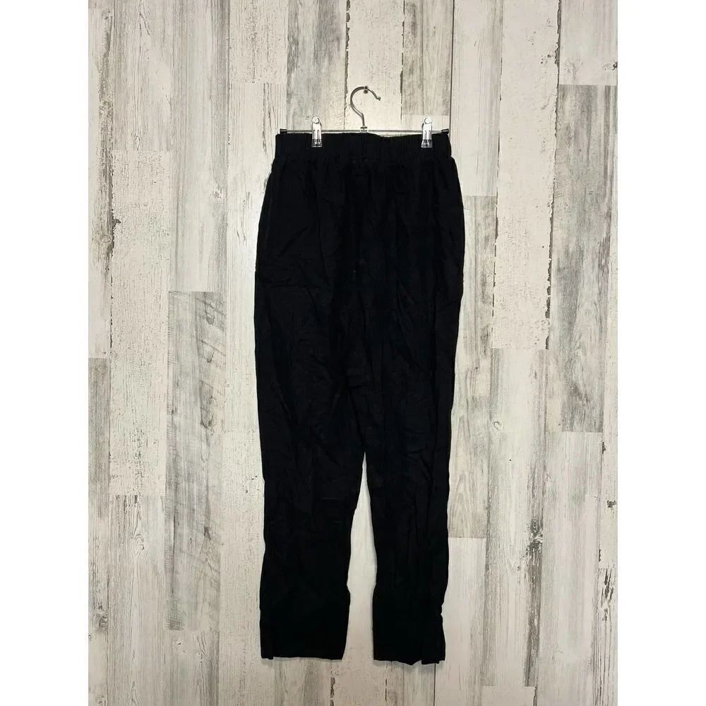Forever 21 black pants